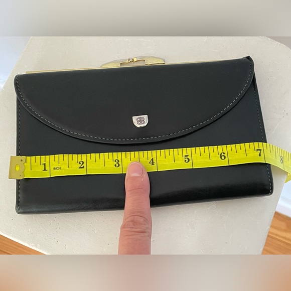 Bosca Hand Stained Hide Black Leather Kisslock Wallet - Picture 7 of 9